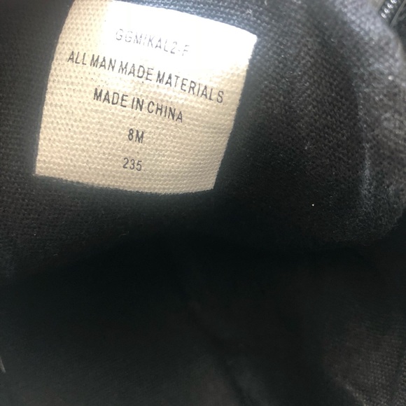 G by Guess black leather high tops size 8M nice - Picture 8 of 8